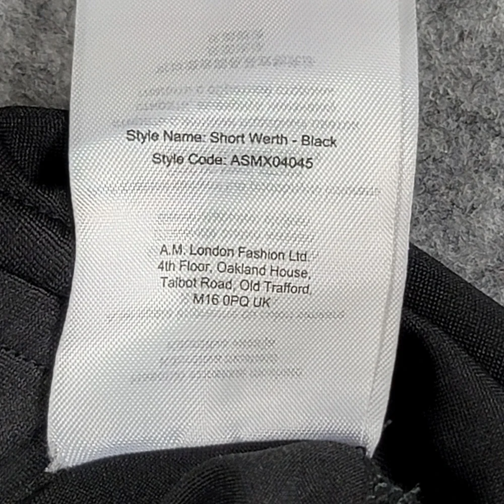 Taylor Blum (TB) Werth Black Athletic shorts Mens XL‎ ASMX04045 NWT